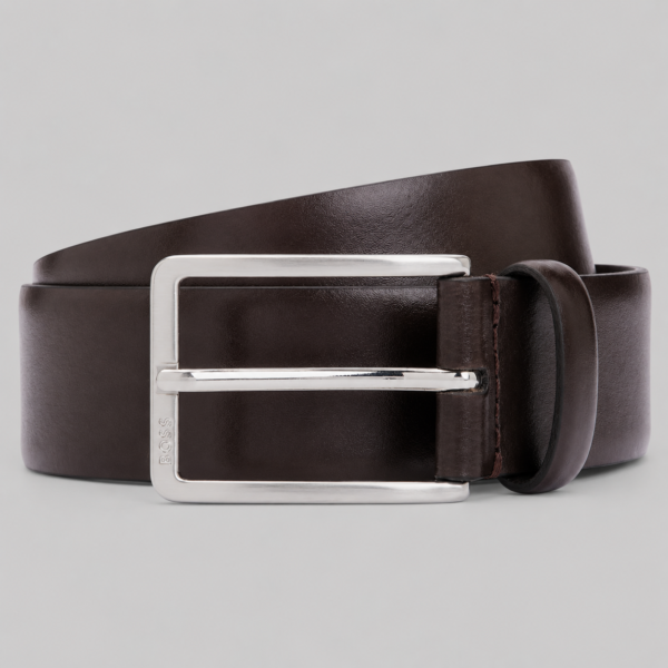 The Everyday leather belt, versatile daily-wear design handmade by Nova X Leather Australia